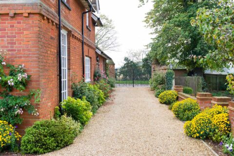 Beaconsfield Gravel Driveway Contractors