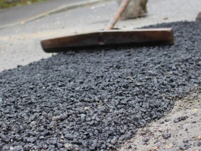 Wendover tarmac pothole repair